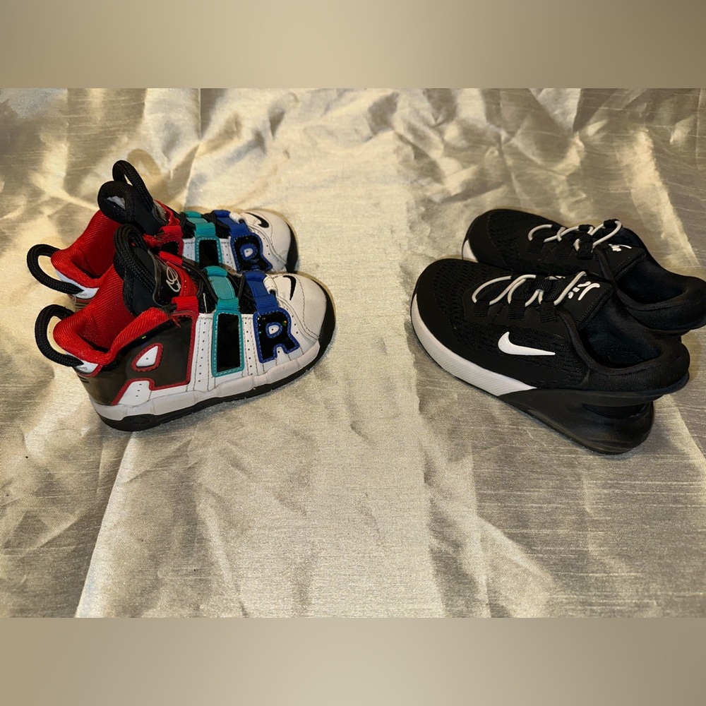 Nike 2 Shoe Bundle - Toddler Size 6C
Air More Uptempo / Air Max 270 Go